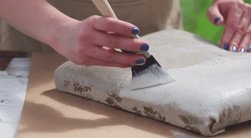 How To Paint A Fabric Chair